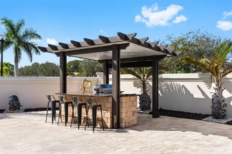 160 SE 23rd Terrace Homestead FL 33033