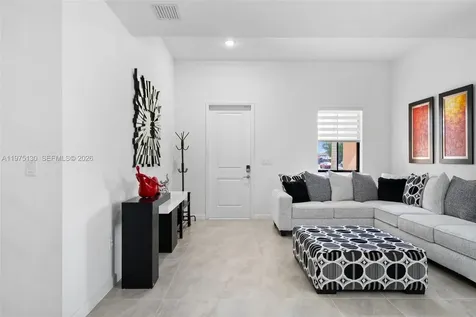 160 SE 23rd Terrace Homestead FL 33033