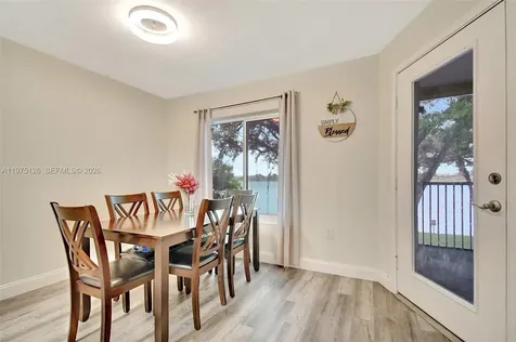 2445 NW 33rd Street Oakland Park FL 33309