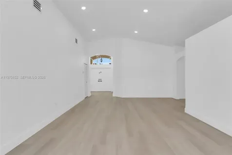 16333 SW 68th Terrace Miami FL 33193
