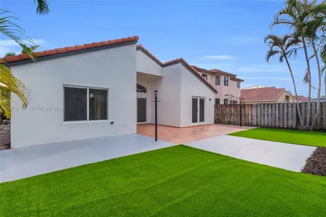 16333 SW 68th Terrace Miami FL 33193