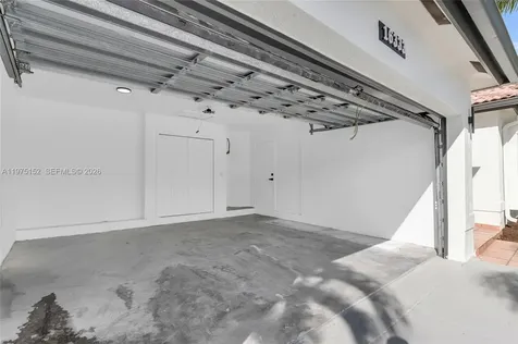 16333 SW 68th Terrace Miami FL 33193
