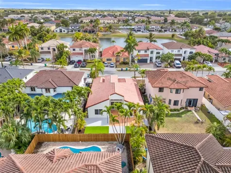 16333 SW 68th Terrace Miami FL 33193