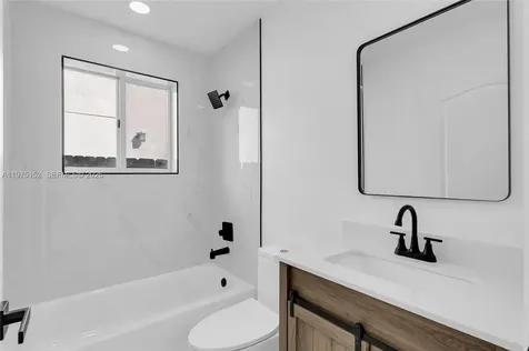 16333 SW 68th Terrace Miami FL 33193