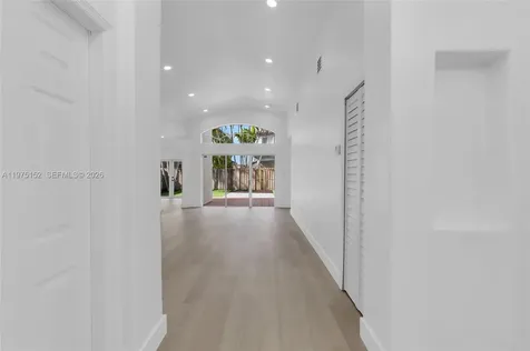 16333 SW 68th Terrace Miami FL 33193