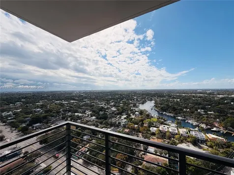 307 SW 5th Street Fort Lauderdale FL 33315