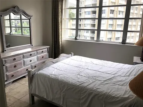 1408 Brickell Bay Drive Miami FL 33131