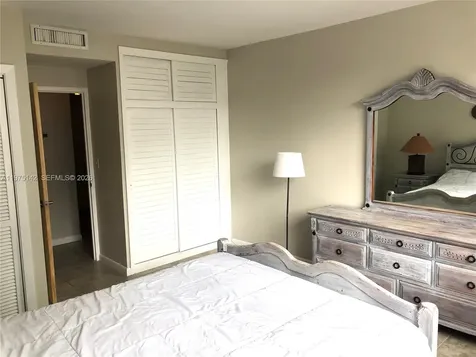 1408 Brickell Bay Drive Miami FL 33131