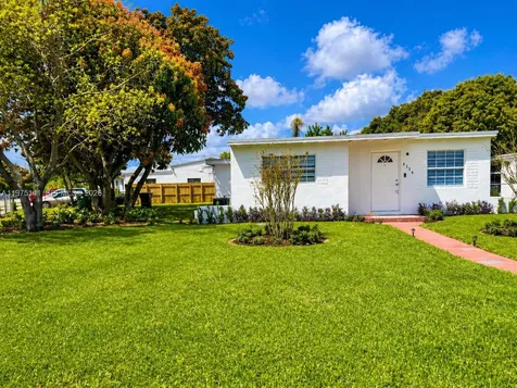 6324 E 6th Avenue Hialeah FL 33013