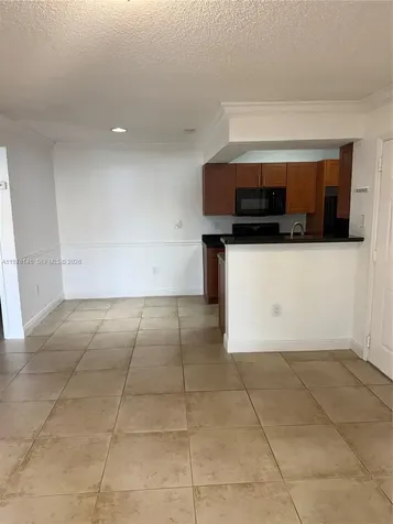 Miami FL 33196