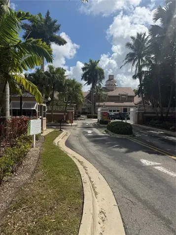 Miami FL 33196