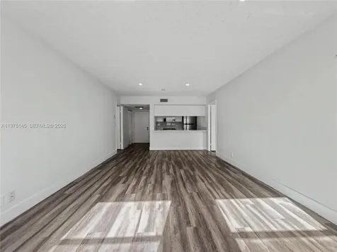 8120 Geneva Court Doral FL 33166
