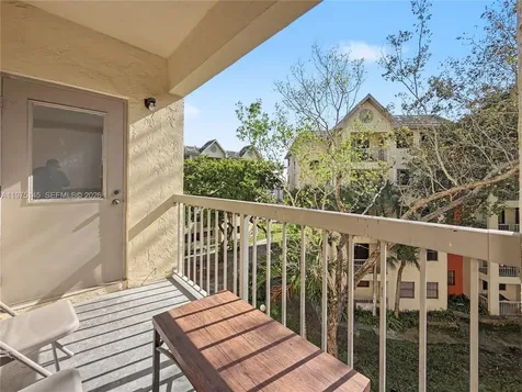 8120 Geneva Court Doral FL 33166
