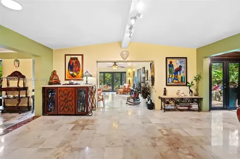 3820 Plaza Street Miami FL 33133