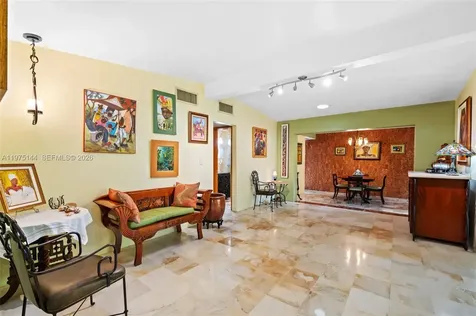 3820 Plaza Street Miami FL 33133