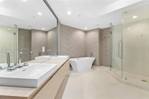 17301 Biscayne Boulevard North Miami Beach FL 33160