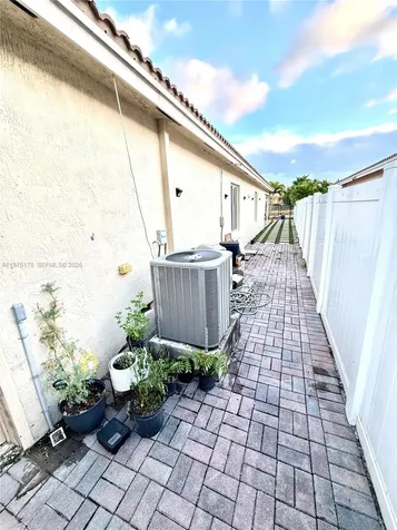12718 SW 47th Street Miramar FL 33027