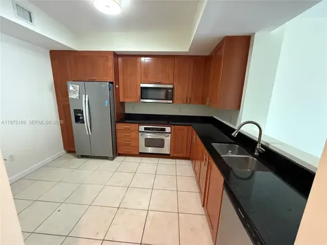 3340 NE 190th Street Aventura FL 33180
