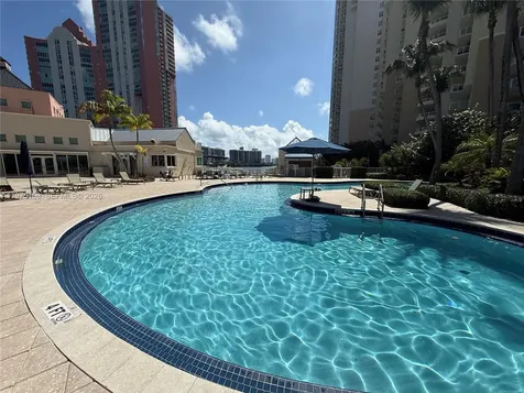 3340 NE 190th Street Aventura FL 33180
