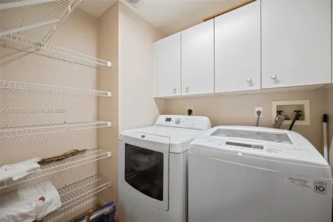7727 Southampton Terrace Tamarac FL 33321