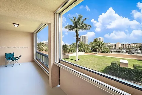 1036 Us Highway 1 North Palm Beach FL 33408
