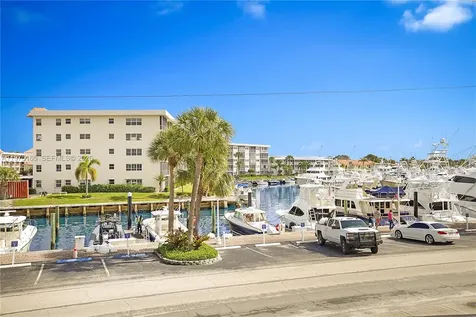 1036 Us Highway 1 North Palm Beach FL 33408