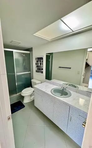284 NW 69th Avenue Plantation FL 33317