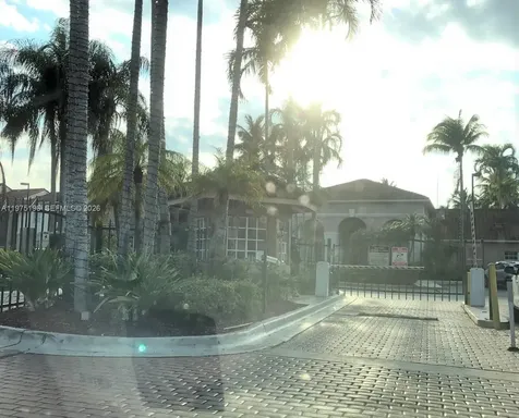 Hialeah FL 33015