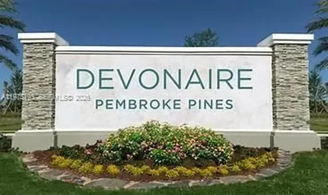 11145 SW 6th Street Pembroke Pines FL 33025