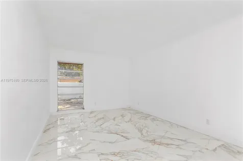 7906 NW 74th Avenue Tamarac FL 33321