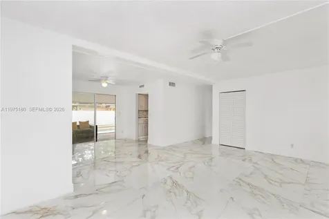 7906 NW 74th Avenue Tamarac FL 33321