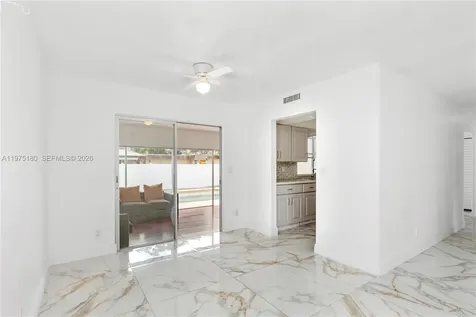 7906 NW 74th Avenue Tamarac FL 33321