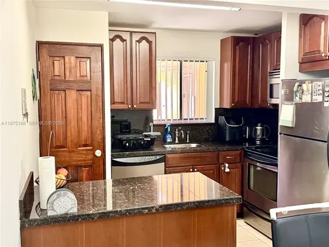 6900 SW 39th Street Davie FL 33314
