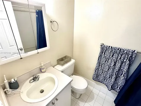 6900 SW 39th Street Davie FL 33314