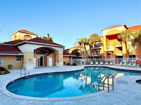 6900 SW 39th Street Davie FL 33314