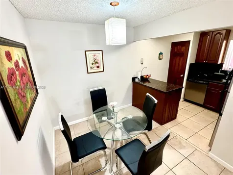 6900 SW 39th Street Davie FL 33314