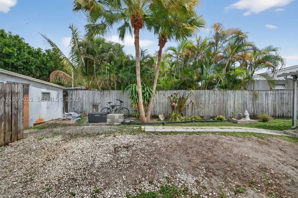 2543 Liberty Street Hollywood FL 33020