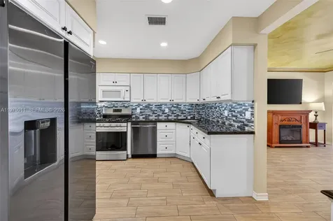 2543 Liberty Street Hollywood FL 33020