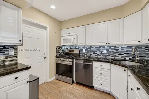 2543 Liberty Street Hollywood FL 33020