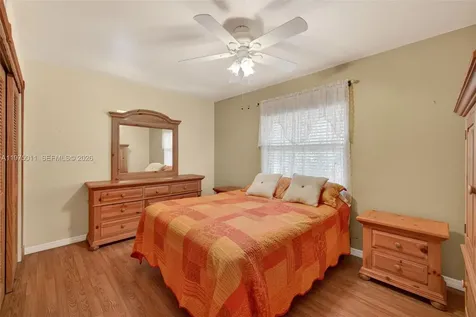 2543 Liberty Street Hollywood FL 33020