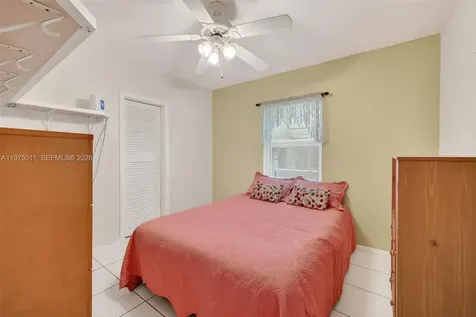2543 Liberty Street Hollywood FL 33020