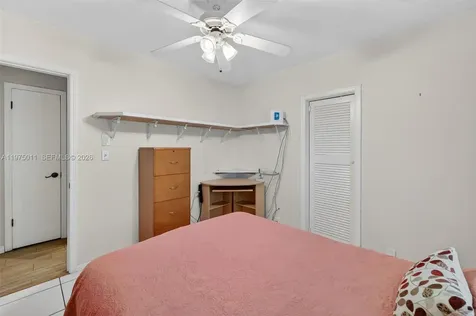2543 Liberty Street Hollywood FL 33020