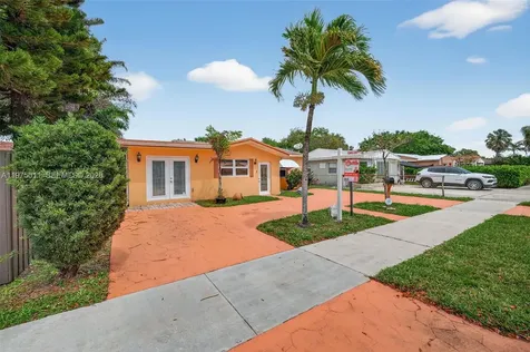 2543 Liberty Street Hollywood FL 33020