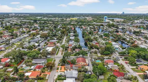 2543 Liberty Street Hollywood FL 33020