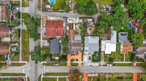 2543 Liberty Street Hollywood FL 33020