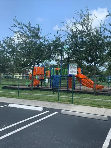 2211 SE 23rd Road Homestead FL 33035