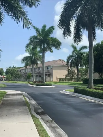 2211 SE 23rd Road Homestead FL 33035