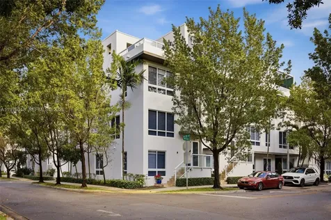 6671 NW 105th Place Doral FL 33178