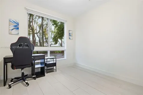 6671 NW 105th Place Doral FL 33178