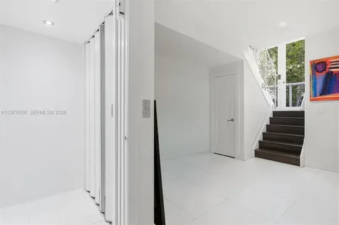 6671 NW 105th Place Doral FL 33178